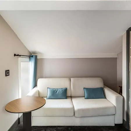 Hotel Moliere-3