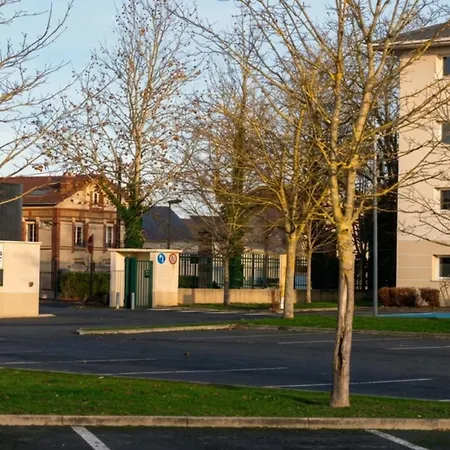 Première Classe Epernay-2