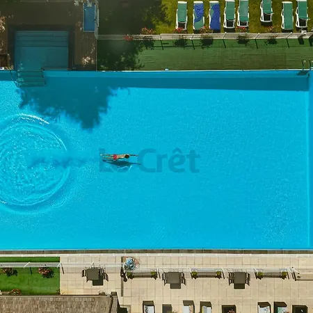 Hotel Club Le Crêt-2