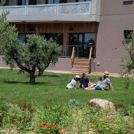 Ibis Styles Porto Vecchio-2