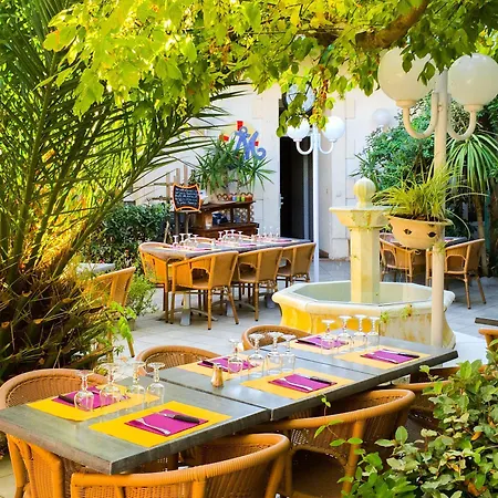 Hôtel Orange Marine-3