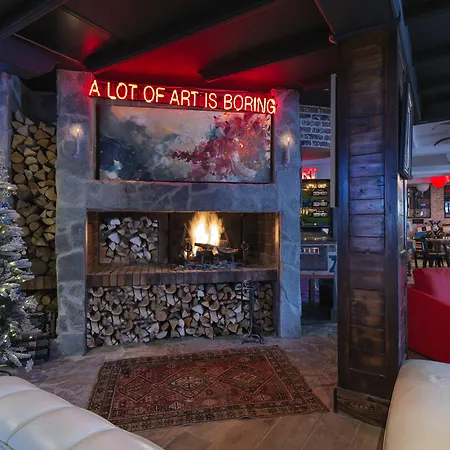 Snow Lodge Hotel Courchevel 1850-2