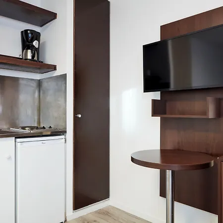 Aparthotel Adagio Access Paris Bastille-3