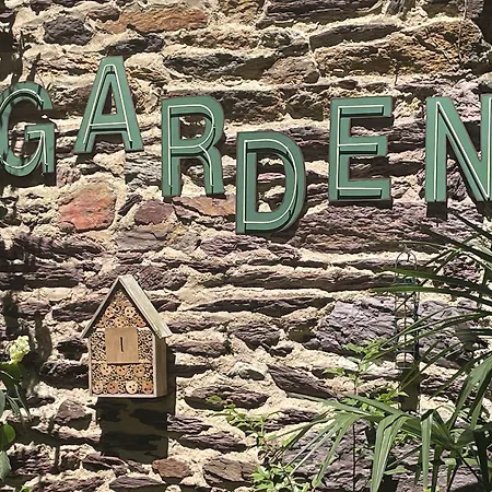 Garden Hotel Rennes Centre Gare-2