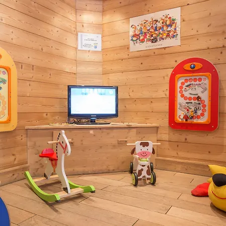 Residence Pierre & Vacances Premium Les Chalets Du Forum-3
