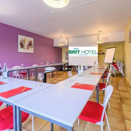 Brit Hotel Confort Cambrai-2