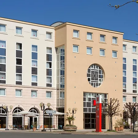 Ibis Vichy-3