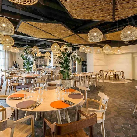 Mercure Cannes Mandelieu-2