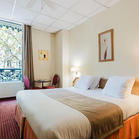 Hotel Foch-3