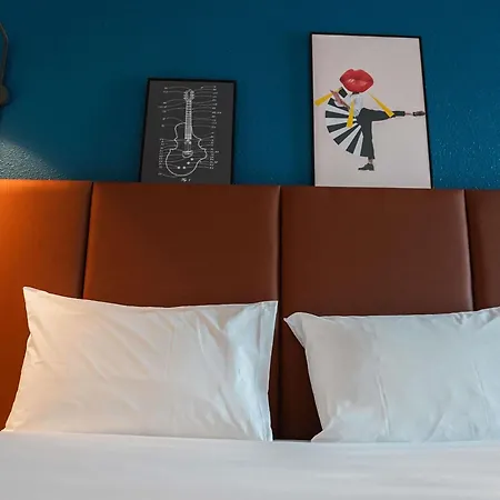 ibis Bayeux Port En Bessin-3