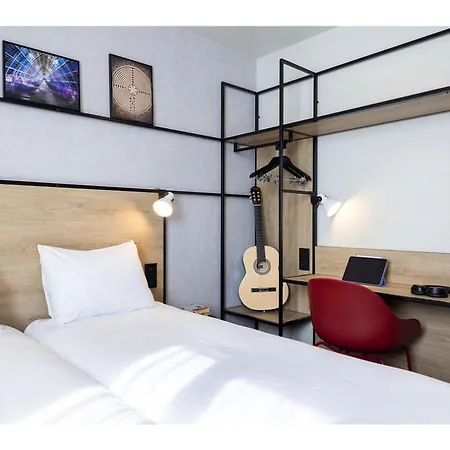 Ibis Chartres Ouest Luce-2