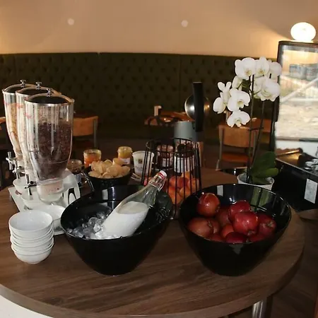 ibis Styles Puteaux Paris La Defense-2