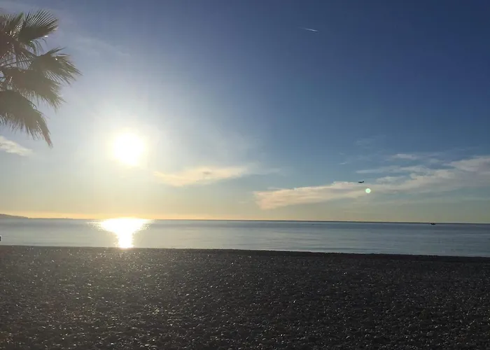 Hotel l'Etape Villeneuve-Loubet