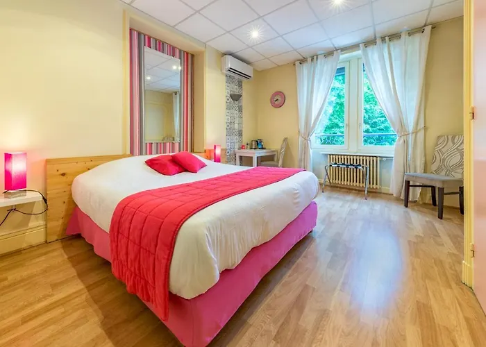 Hotel La Commanderie de Champarey à Bourgoin-Jallieu