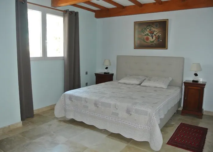 Bed and Breakfast Grand Tamaris Hosting Arles