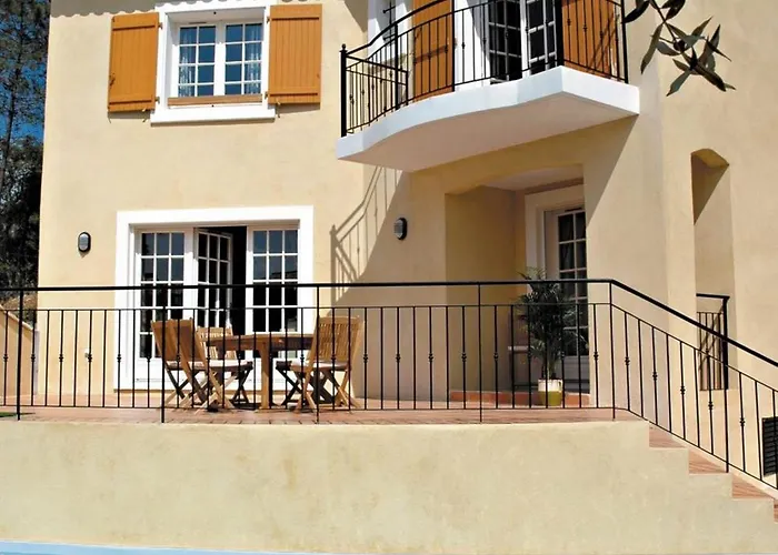 Lagrange Vacances Le Carre Beauchene Sainte-Maxime