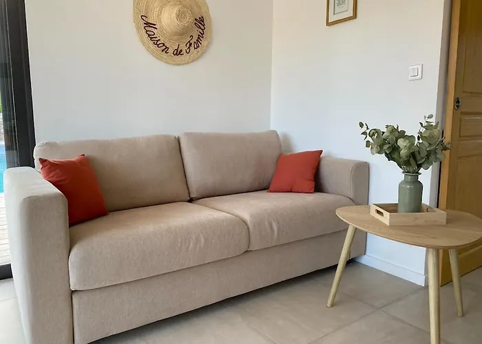 Bed and Breakfast Le Pool House Nîmes
