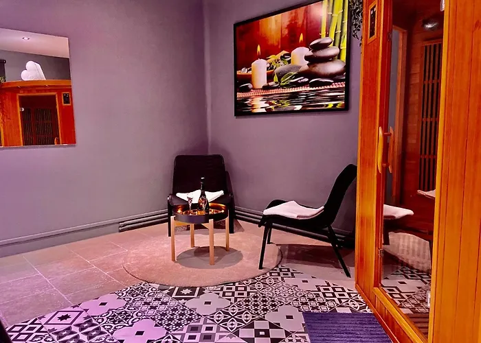Suite Avec Jacuzzi Et Sauna Privee Évreux