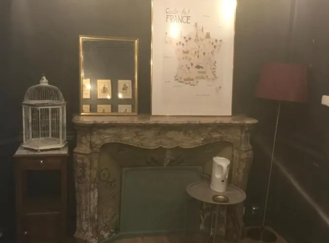 Chambre Privee Totalement Independante Au Coeur De La Ville Carpentras