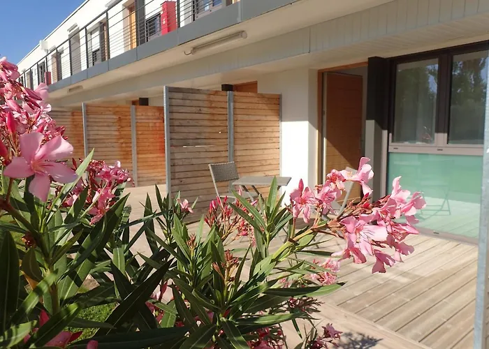 Aparthotel Les Jardins D'Athena Éguilles