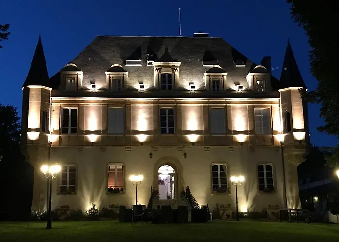 Château de Puy Robert LASCAUX Montignac-Lascaux