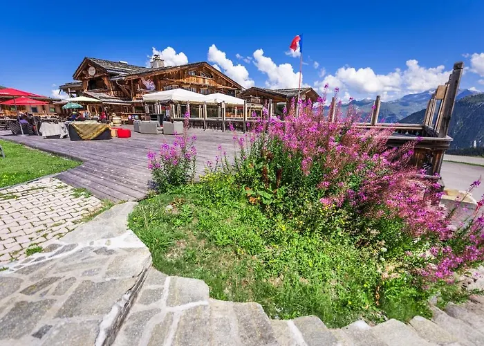 Hotel 3 Etoiles -Restaurant Le Pilatus Courchevel