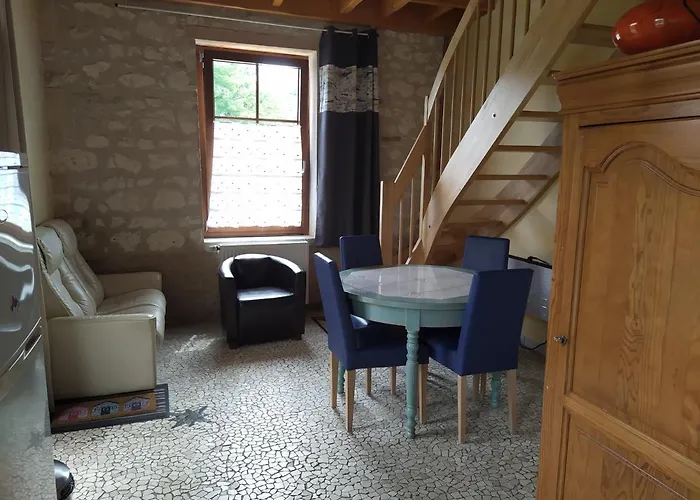 Hotel Au Jardin près de l'ocean à Les Mathes