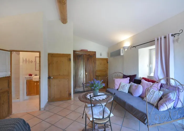 Chambres d'hôtes Le Vignoble Cucuron