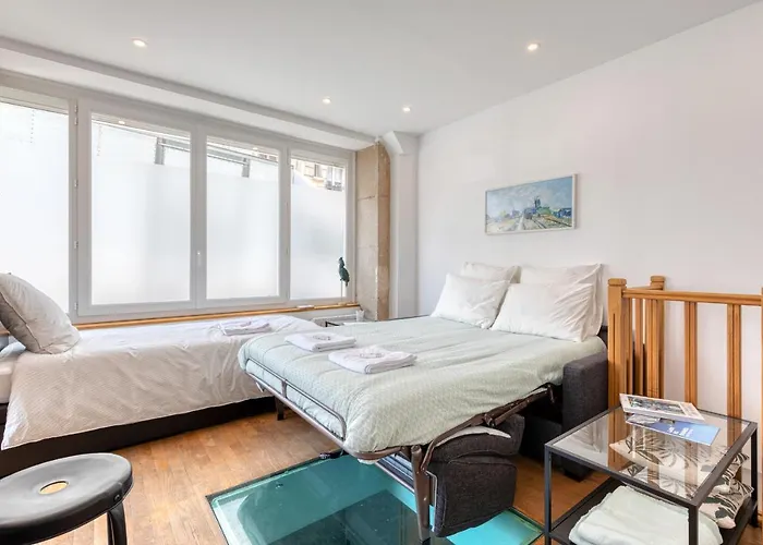 Les Vignes De Montmartre Aparthotel Parijs