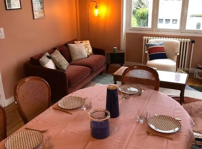 Maison chaleureuse et familiale Brive-la-Gaillarde Privée