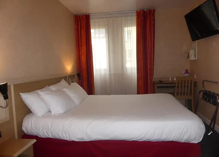 Hotel De Paris Saint Georges