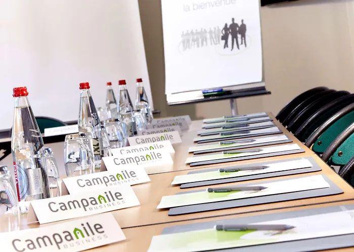 Chaville Hotels