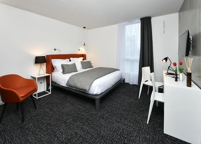 Ténéo Apparthotel Talence Espeleta