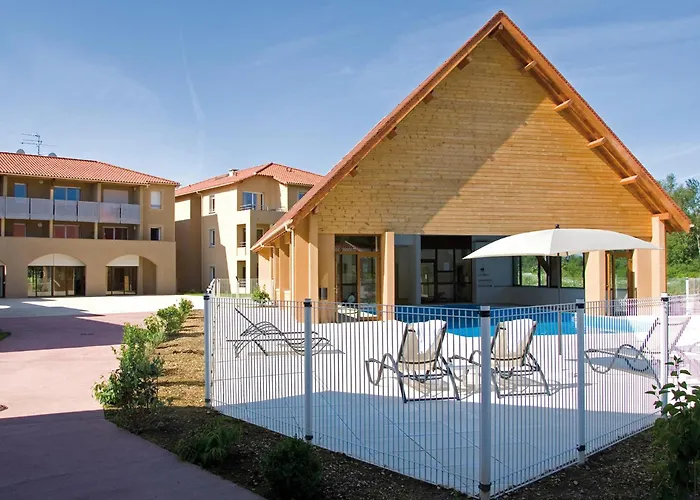 Lagrange Vacances Le Clos des Vignes Bergerac