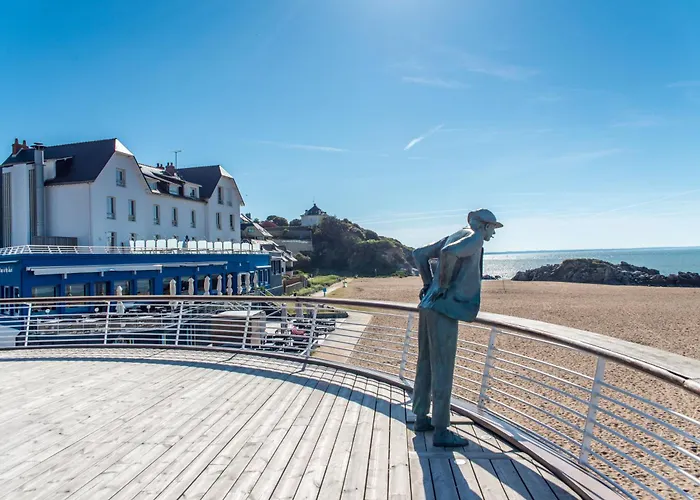 Best Western Hotel De La Plage Saint Marc sur Mer