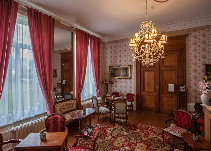 Chateau de Moulin le Comte Aire-sur-la-Lys