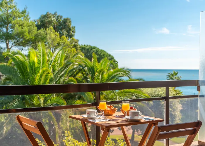 Hotel Bahia Villeneuve-Loubet