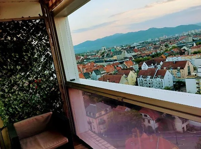Superbe Appartement Colmar Avec Vue Et Jacuzzi