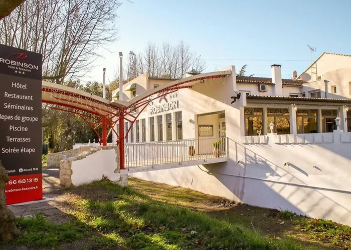 Hôtel Le Robinson Beaucaire 