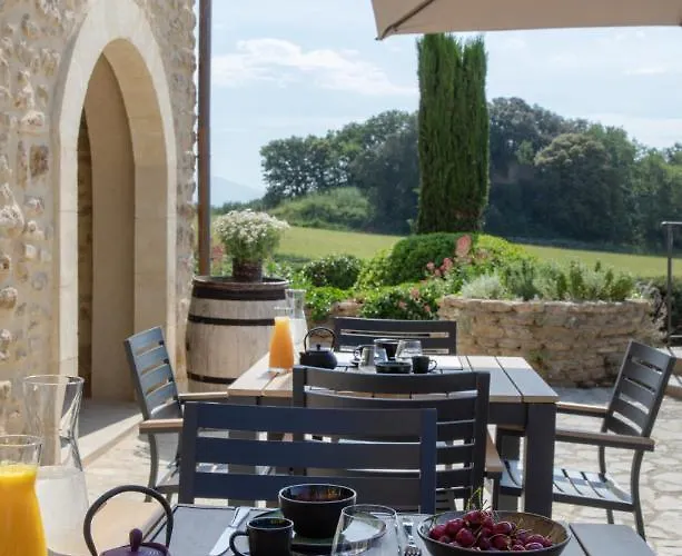 Domaine de Montine Chambres de Charme Grignan