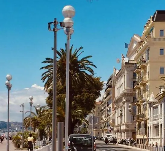 Center Apartment In Nice