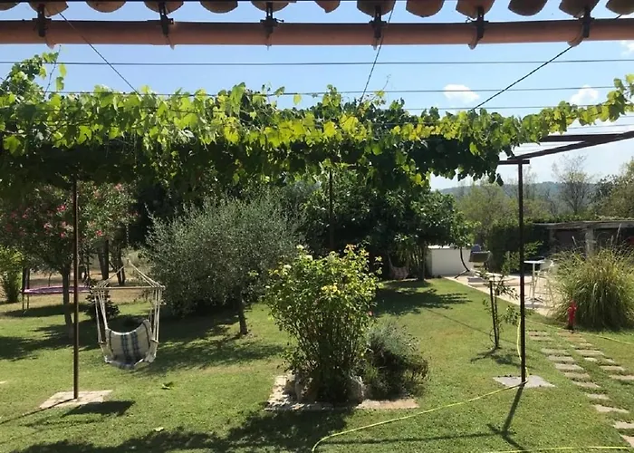 Bed and Breakfast La Vignarelle à Callas