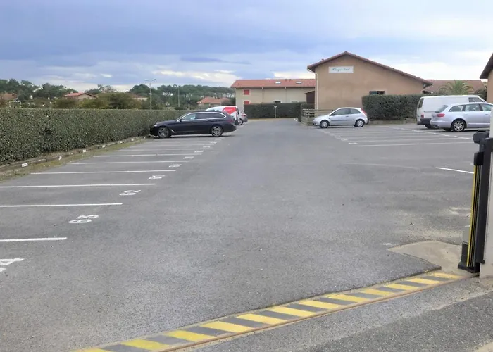 Holiday Home Plage Sud-3 By Interhome Capbreton avec Piscine