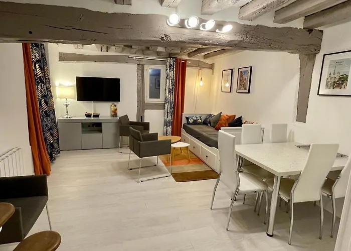 Appartement Le 1732, Rouen Coeur D'Histoire, Duplex Au Calme