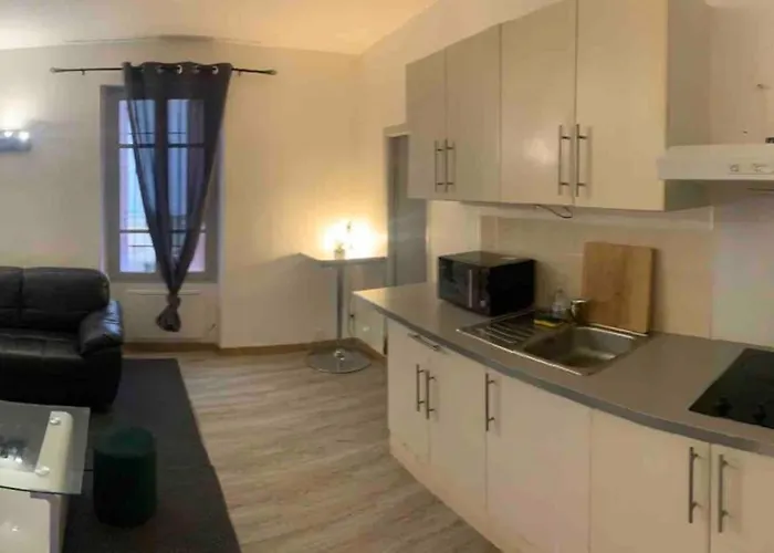 Charmant Appartement 2 Chambres Dans Le Centre Historique Orange 