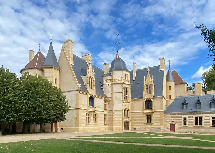 SAS du Chateau d'Ainay le Vieil