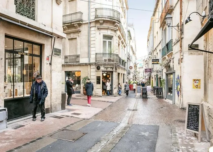 Le Cocon De L'Ecusson ! Bed and Breakfast Montpellier