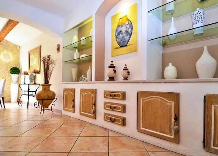 Maison Chaleureuse A Orange Avec Piscine Privee
