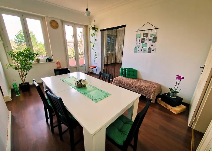 Comfortable Room 4 Minutes Walk To Basel Shared Apartment Saint-Louis 