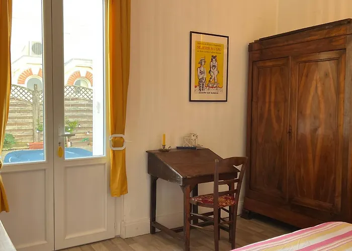 Chambre sur la falaise de Pontaillac Vaux-sur-Mer